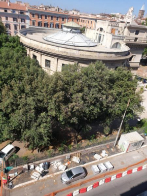 house Hello Roma 2.0